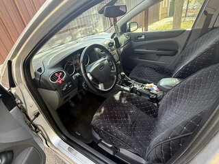2008 Ford Focus II Рестайлинг, серебристый, 450000 рублей, вид 5