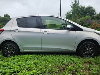 2012 Toyota Vitz III (XP130), серый, 640000 рублей, вид 4