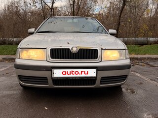 2002 Skoda Octavia I (A4) Рестайлинг, серебристый, 290000 рублей, вид 2