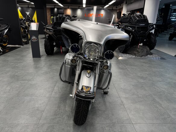 2003 Harley-Davidson Electra Glide, серебристый, 890000 рублей - вид 2