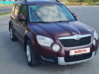 2011 Skoda Yeti I, пурпурный, 596000 рублей, вид 3