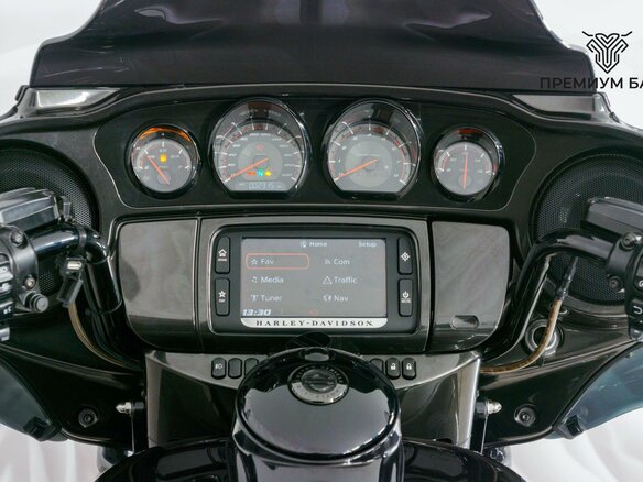 2018 Harley-Davidson CVO Limited, чёрный, 2485000 рублей - вид 11