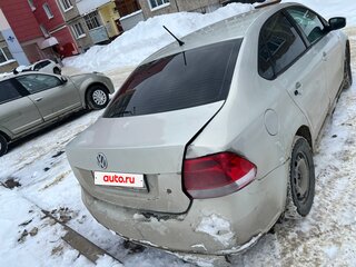 2014 Volkswagen Polo V, серебристый, 460000 рублей, вид 3