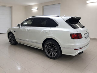 2019 Bentley Bentayga Speed I, белый, 10500000 рублей, вид 4