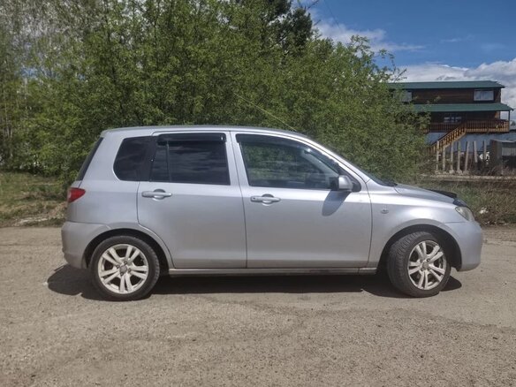 2004 Mazda Demio II (DY), серый, 400000 рублей - вид 1