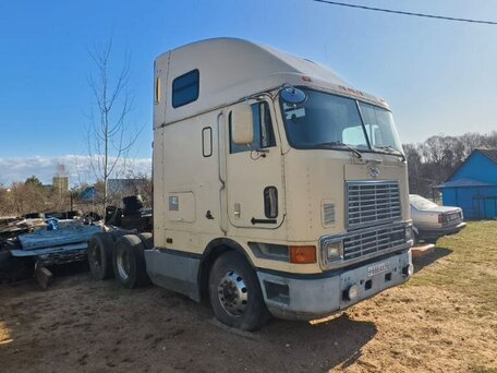 1998 International 9000 Series, бежевый, 785000 рублей, вид 2