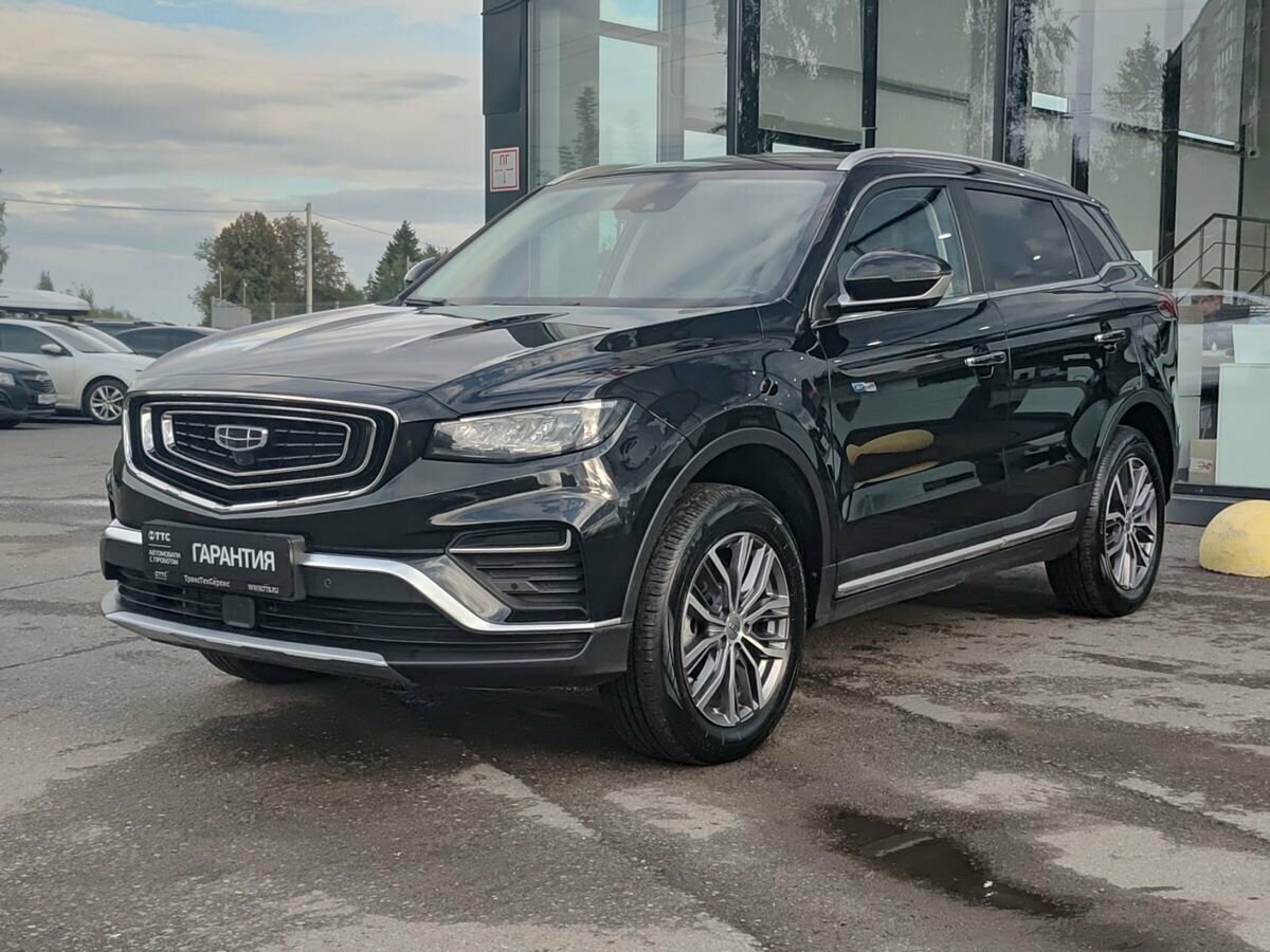 Открыть фотографии: Geely Atlas Pro