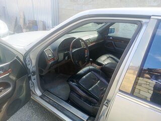 1995 Mercedes-Benz S-Класс 500 III (W140) Рестайлинг, серый, 650000 рублей, вид 5