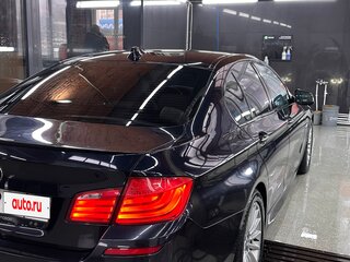 2011 BMW 5 серии 535i xDrive VI (F10/F11/F07), синий, 1800000 рублей, вид 4