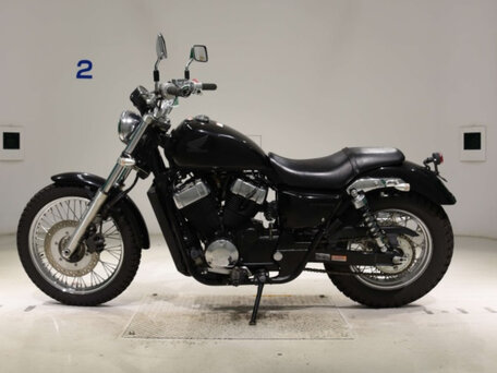 2013 Honda VT 400, чёрный, 400000 рублей, вид 3