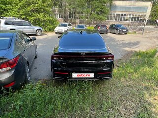 2021 Kia K5 III, чёрный, 2420000 рублей, вид 3