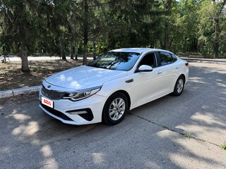 2018 Kia Optima IV Рестайлинг, белый, 1630000 рублей, вид 3