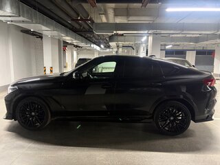 2020 BMW X6 30d III (G06), чёрный, 6700000 рублей, вид 4