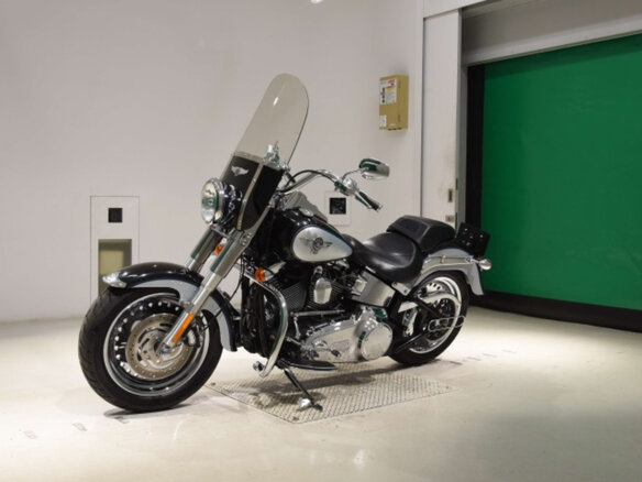 2012 Harley-Davidson Fat Boy, чёрный - вид 3