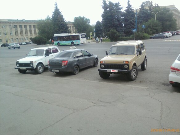 1999 Lada (ВАЗ) 2121 (4x4) Фора I Рестайлинг, бежевый, 650000 рублей - вид 19