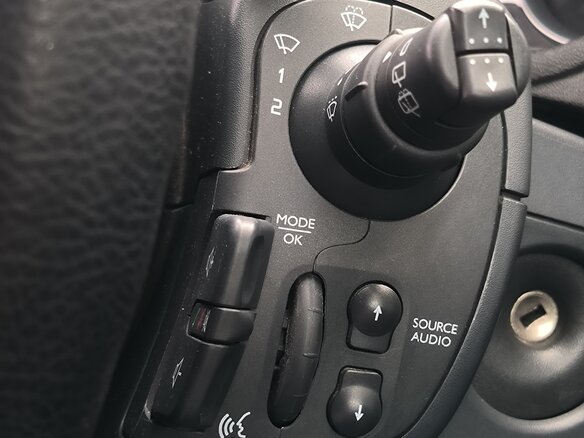 2008 Renault Clio III, чёрный, 455000 рублей - вид 8