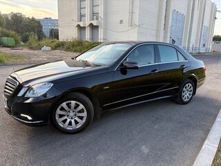 2009 Mercedes-Benz E-Класс 200 5G-Tronic IV (W212, S212, C207), чёрный, 1316000 рублей, вид 2