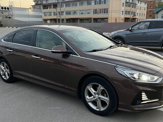 2019 Hyundai Sonata VII (LF) Рестайлинг, золотистый, 1600000 рублей, вид 2