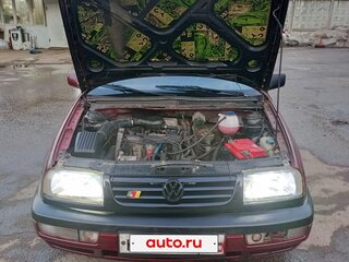 1993 Volkswagen Vento, пурпурный, 150000 рублей, вид 3