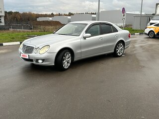 2003 Mercedes-Benz E-Класс 320 III (W211, S211), серебристый, 850000 рублей, вид 3