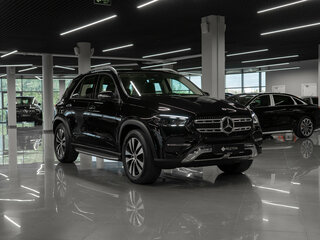 2026 Mercedes-Benz GLE 350 II (V167) Рестайлинг, чёрный, 10750000 рублей, вид 2