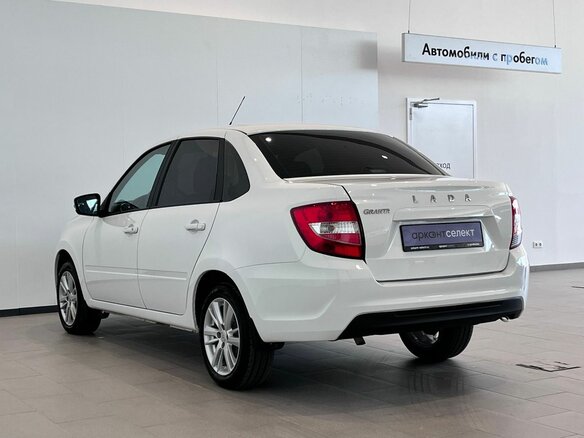2025 Lada (ВАЗ) Granta I Рестайлинг, белый, 1029000 рублей - вид 7