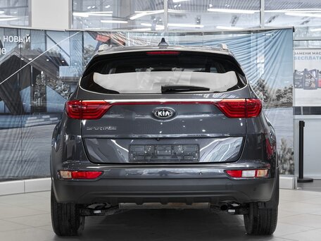 2017 Kia Sportage IV, серый, 1749000 рублей, вид 5