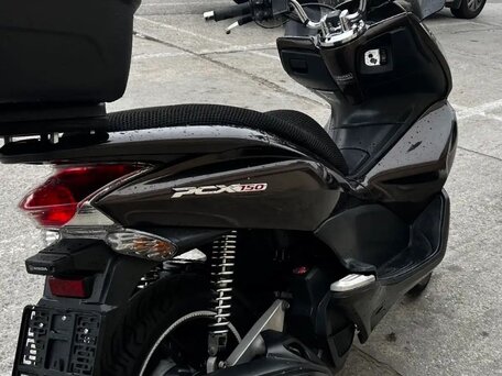 2013 Honda PCX 150, коричневый, 300000 рублей, вид 3