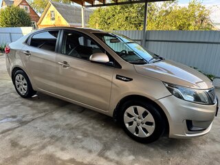 2014 Kia Rio III, бежевый, 930000 рублей, вид 4