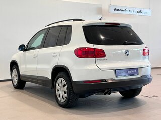 2014 Volkswagen Tiguan I Рестайлинг, белый, 1250000 рублей, вид 4