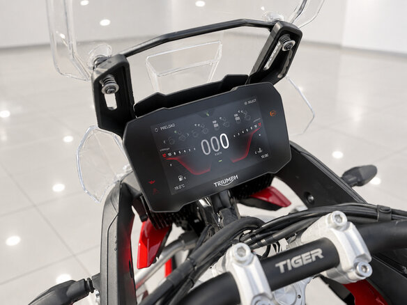2021 Triumph Tiger 900, красный - вид 15