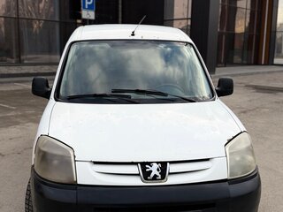 2006 Peugeot Partner I Рестайлинг, белый, 350000 рублей, вид 2