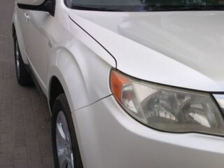 2009 Subaru Forester III, белый, 1490000 рублей, вид 2