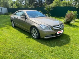 2011 Mercedes-Benz E-Класс 250 7G-Tronic IV (W212, S212, C207), бежевый, 1600000 рублей, вид 1