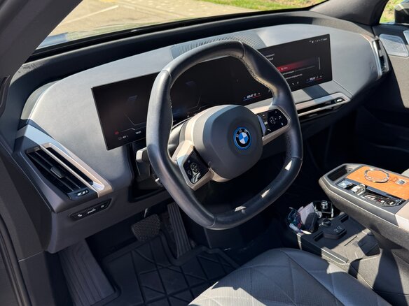 2023 BMW iX M60 I (I20), синий, 7111224 рублей - вид 11