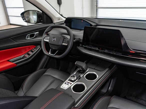 2024 Changan UNI-S I, серый, 3099900 рублей - вид 14