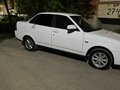 2015 Lada (ВАЗ) Priora I Рестайлинг, белый, 550000 рублей - вид 2