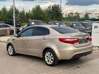 2015 Kia Rio 6-speed III, бежевый, 735000 рублей, вид 5