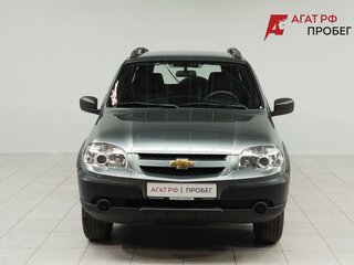 2018 Chevrolet Niva I Рестайлинг, серый, 712000 рублей, вид 2