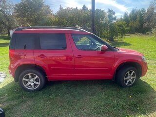2014 Skoda Yeti I Рестайлинг, красный, 1250000 рублей, вид 5