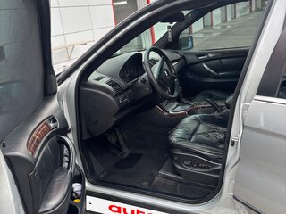 2004 BMW X5 4.4i I (E53) Рестайлинг, серебристый, 930000 рублей, вид 5