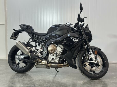 2024 BMW S 1000 R, чёрный, 1779000 рублей, вид 1