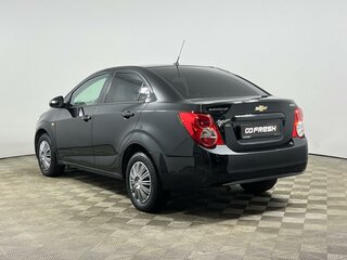 2014 Chevrolet Aveo II, чёрный, 695000 рублей, вид 2