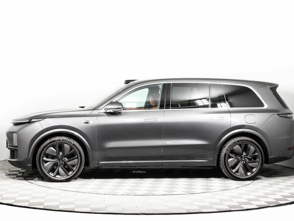 2025 Li Auto (Lixiang) L9 52.3 kWh I Рестайлинг, серый, 12152690 рублей - вид 2