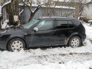 2001 Volkswagen Golf IV, чёрный, 350000 рублей, вид 4
