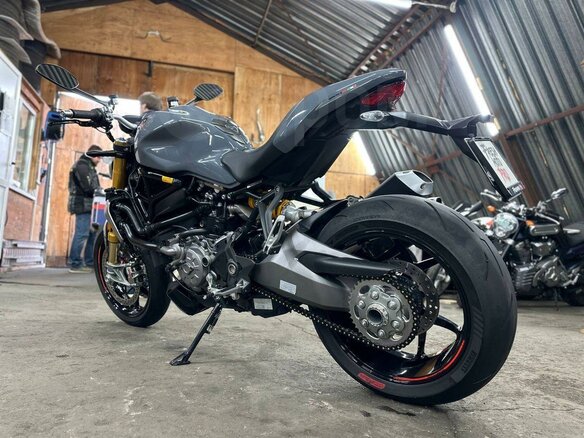 2017 Ducati Monster 1200, серый, 1220000 рублей - вид 5