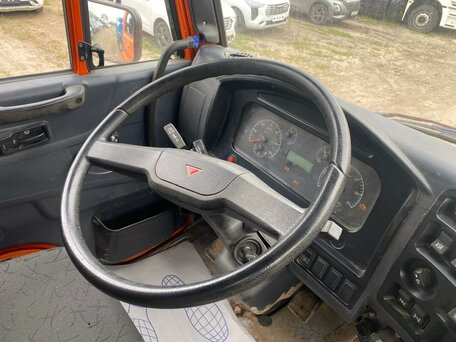 2017 КамАЗ 43114, оранжевый, 4684000 рублей, вид 5