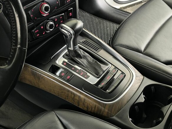 2012 Audi Q5 I (8R) Рестайлинг, белый, 1940000 рублей - вид 11