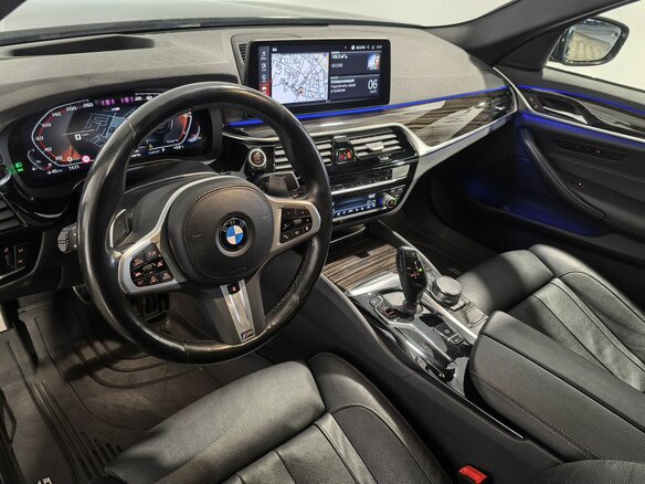 2022 BMW 5 серии 530i xDrive VII (G30/G31/G38) Рестайлинг, чёрный, 5499000 рублей - вид 13