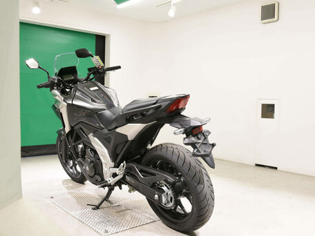 2021 Honda NC 750X, серый, 899000 рублей, вид 5